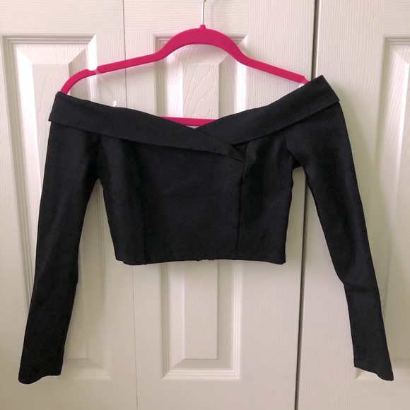 Black Cropped Long Sleeve Top - Picture 1 of 7